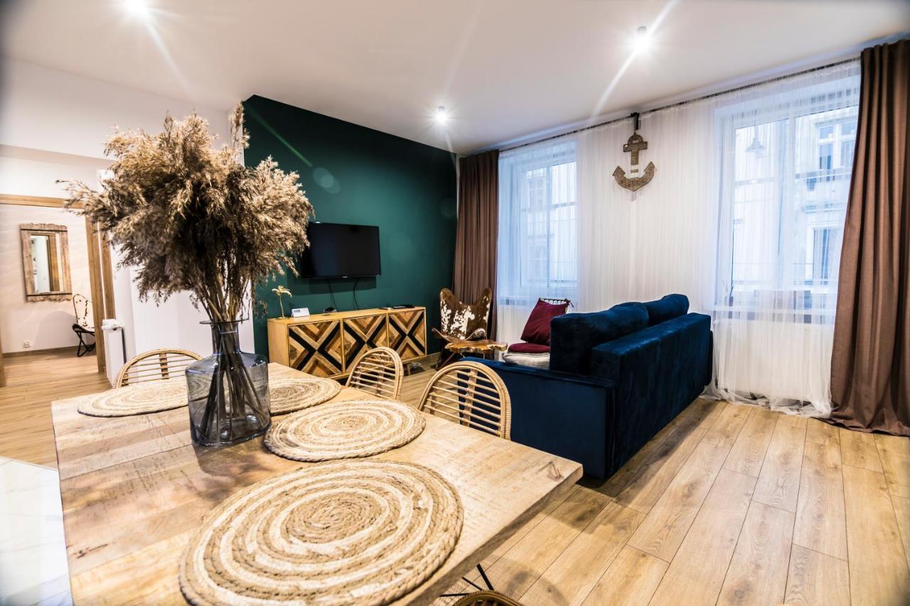 Ap Apartment'S Gdanska Wałbrzych Extérieur photo