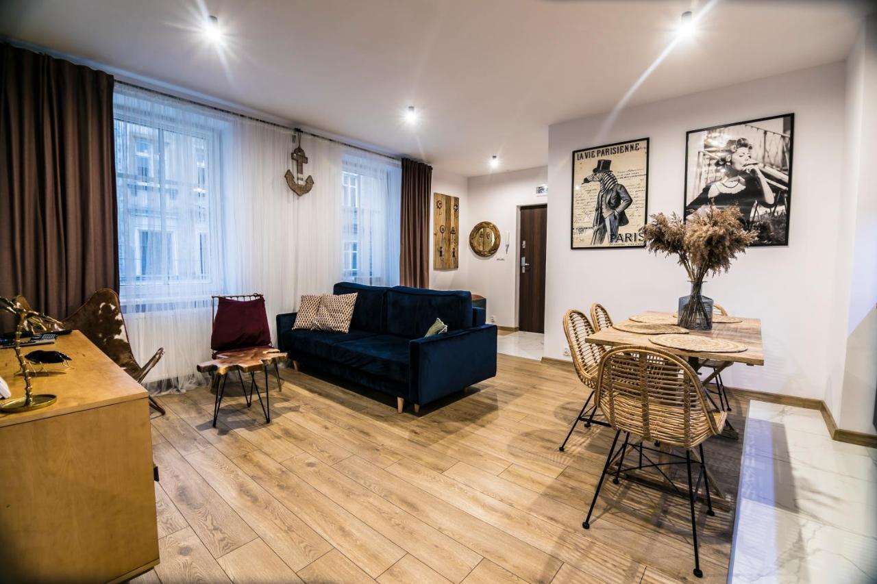 Ap Apartment'S Gdanska Wałbrzych Extérieur photo